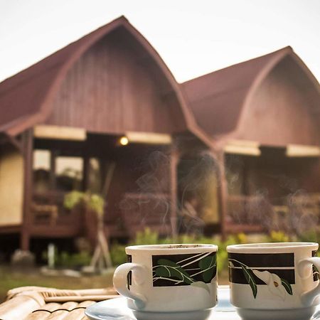 Lia Jaya Bungalows Gili Meno Exterior foto